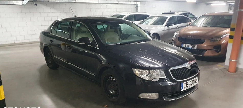 Skoda Superb cena 31000 przebieg: 286817, rok produkcji 2009 z Bydgoszcz małe 667